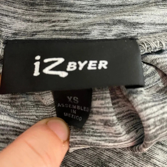 IZ Byer Embellished Neck Tank Top size XS - Picture 6 of 8